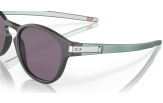P&auml;ikeseprillid OAKLEY Latch Matte Carbon Prizm Grey