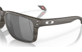 P&auml;ikeseprillid OAKLEY Holbrook XL Woodgrain Prizm Black Polarized