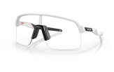 P&auml;ikeseprillid OAKLEY Sutro Lite Matte White Photochromic