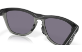 P&auml;ikeseprillid OAKLEY Frogskins Hybrid Matte Black Prizm Grey