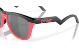 P&auml;ikeseprillid OAKLEY Frogskins Hybrid Matte Black/Neon Pink Prizm Black