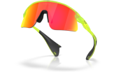 P&auml;ikeseprillid Oakley Stunt Devil S Matte Uranium Prizm Ruby