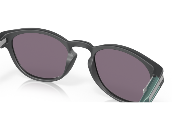 P&auml;ikeseprillid OAKLEY Latch Matte Carbon Prizm Grey