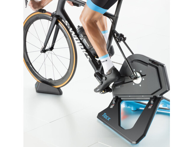 Treeningpukk Tacx NEO 2T Smart, T2875 Standard komplekt