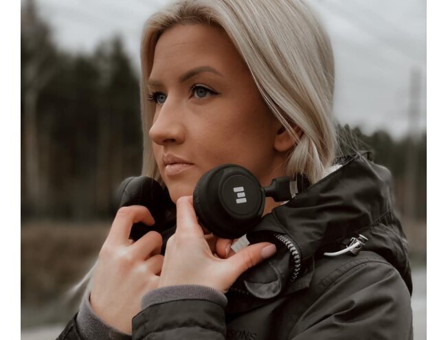MIIEGO BOOM Miini bluetooth k&otilde;rvaklapid Valge