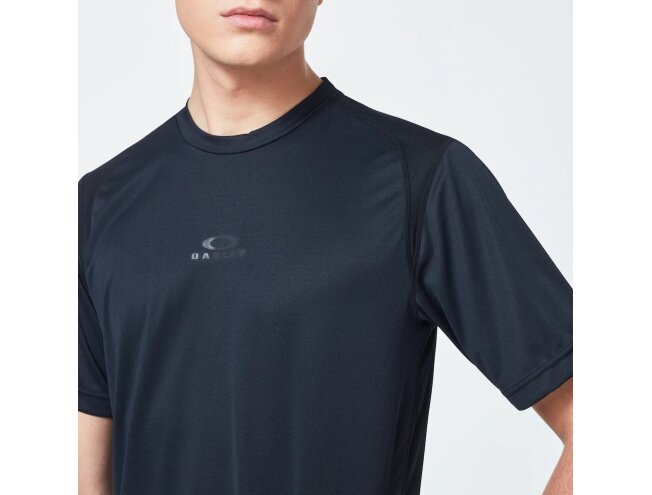 T-s&auml;rk OAKLEY Foundational Training Short Sleeve Tee