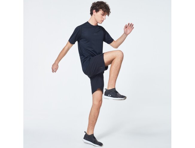T-s&auml;rk OAKLEY Foundational Training Short Sleeve Tee
