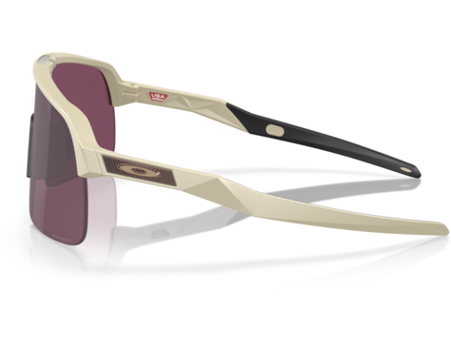 Päikeseprillid OAKLEY Sutro Lite Matte Sand Prizm Road Black