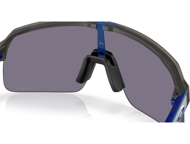P&auml;ikeseprillid OAKLEY Sutro Lite Matte Grey Smoke Prizm Grey