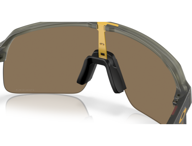 Päikeseprillid OAKLEY Sutro Lite MT Olive Ink Prizm 24K