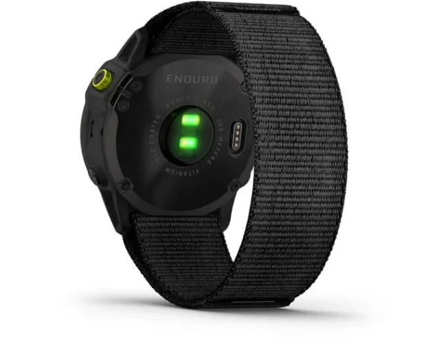 Spordikell Garmin Enduro DLC must, musta UltraFit nailonrihmaga