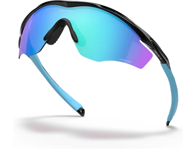 OAKLEY M2 Frame XL p&auml;ikeseprillide k&uuml;lgvaade, mustal raamil sinised sangad ja t&uuml;rkiissinine klaas