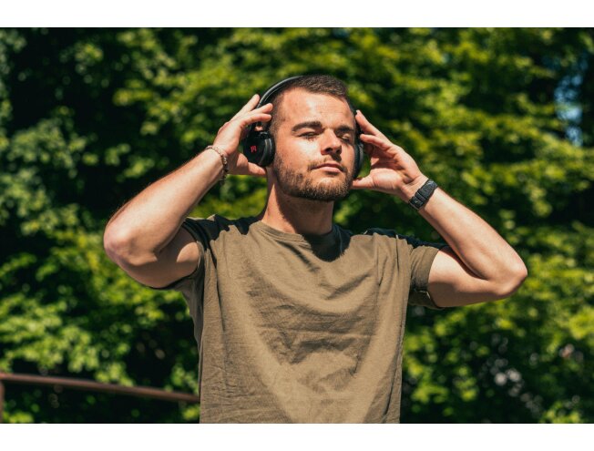 MIIEGO SIMPL GO bluetooth k&otilde;rvaklapid