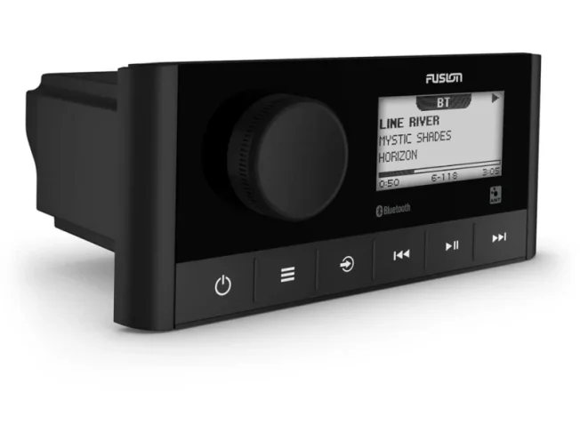 Fusion MS-RA60 laevaraadio