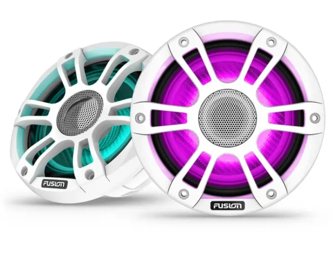 Fusion 3i seeria niiskuskindlad k&otilde;larid 6,5" tollised, 230W CRGBW valged sport k&otilde;larid (paar) SG-FL653SPW