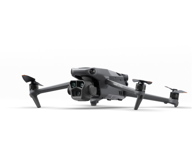 Droon DJI Mavic 3 Pro Fly More Combo DJI RC puldiga