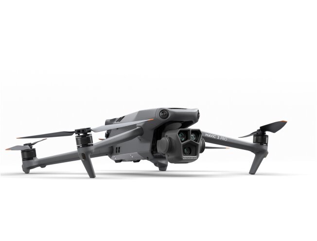 Droon DJI Mavic 3 Pro Fly More Combo DJI RC puldiga