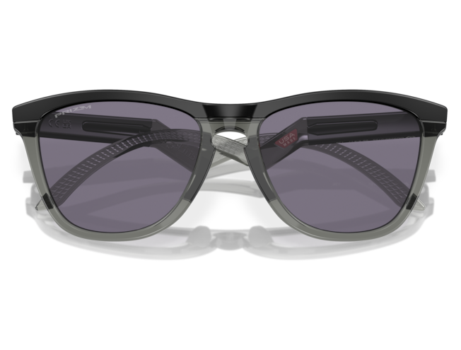 P&auml;ikeseprillid OAKLEY Frogskins Hybrid Matte Black Prizm Grey