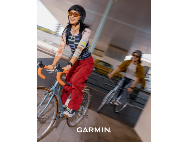 Seikluskell Garmin Instinct 3 45mm AMOLED Must