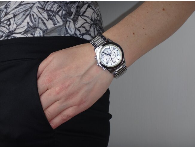 Naiste k&auml;ekell MICHAEL KORS GREY WATCH (MK5928)