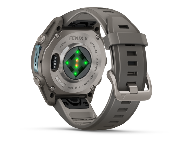 Spordikell Garmin fenix 9 43mm Standard - Titanium with Pebble Grey Silicone Band