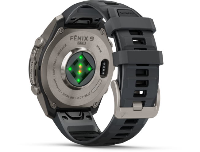 Spordikell Garmin fenix 9 47mm Pro - Titanium with Graphite/Black Silicone Band