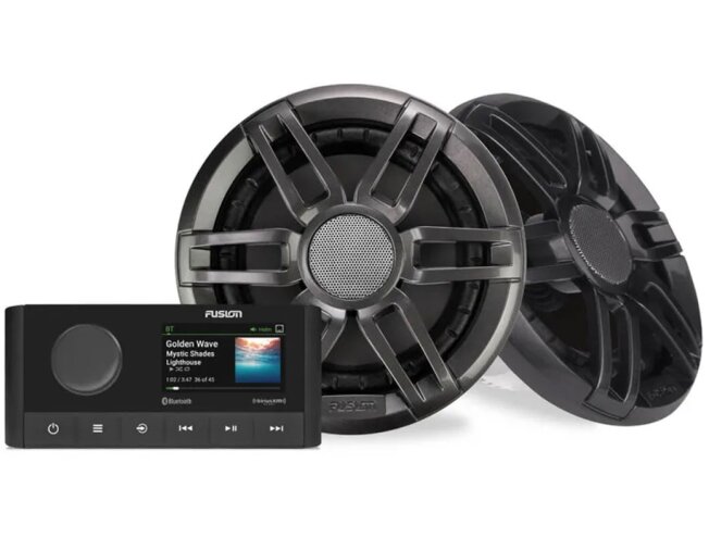 Fusion laevaraadio ja k&otilde;larite komplektid MS-RA210 ja XS Sports k&otilde;larid