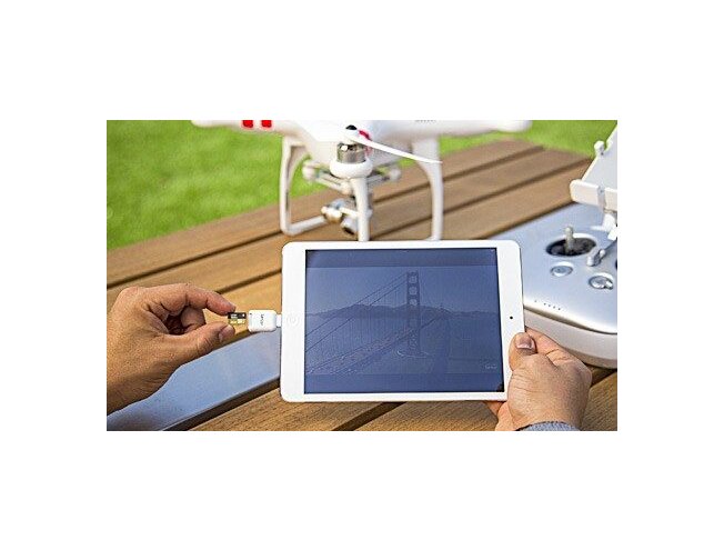 Lexar MicroSD Reader Lightning